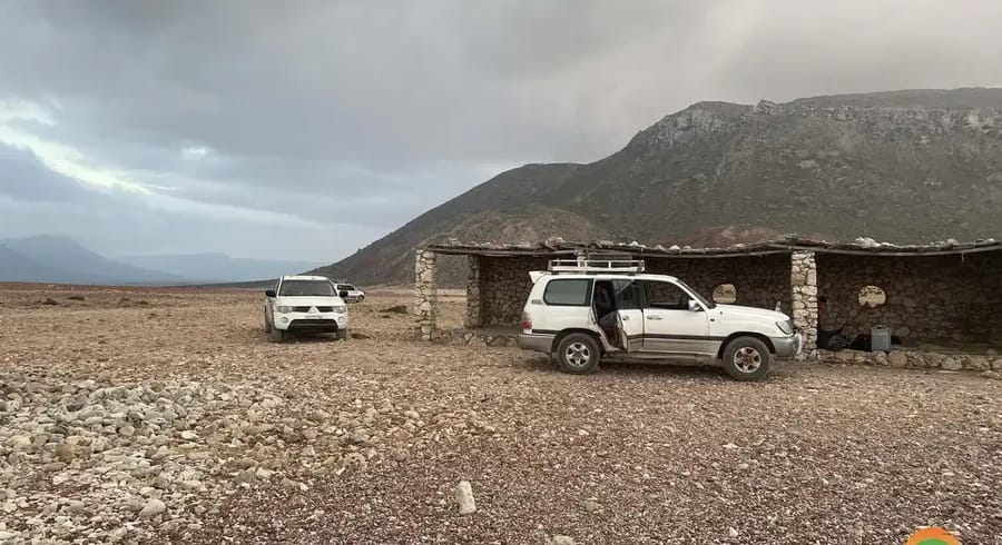 camping-at-area-dihamri-marine-protected-area-socotra-island-1536x1152